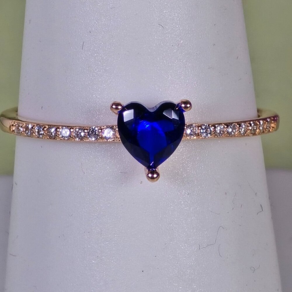 Heart-Shaped Blue Stone & Rhinestone Accent Rose Golden Ring Size 8 (NWOT) - Picture 2 of 6